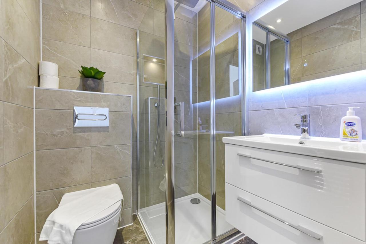 Lovely 2 Bedroom Apartment In Greater Londyn Zewnętrze zdjęcie