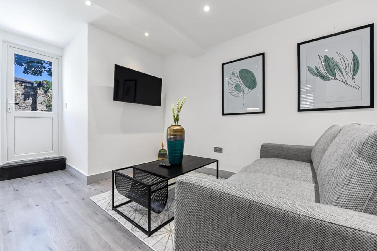 Lovely 2 Bedroom Apartment In Greater Londyn Zewnętrze zdjęcie